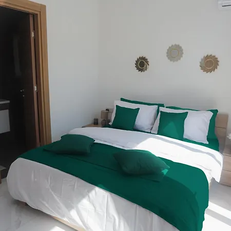 Modern Bedroom With Own Bathroom And Balcony Area St Julians - 3 Mins Seafront - Shared Common Area 3*